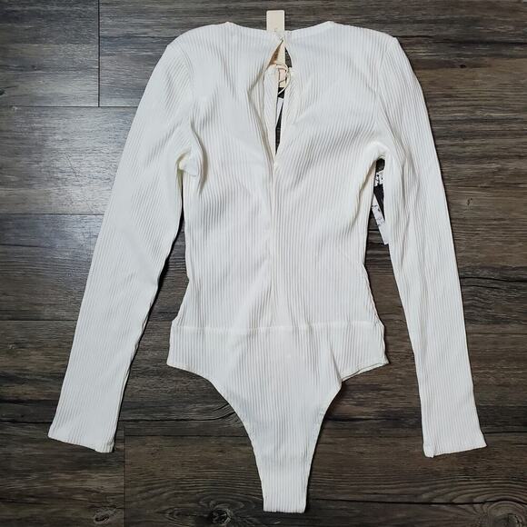 Makers of Dreams Ribbed Bodysuit Cream Long Sleeve Minimalist Chic NWT Sz Small - Picture 7 of 10